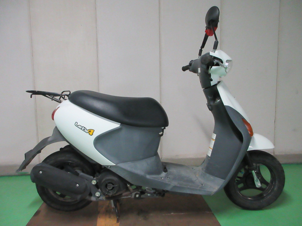 Suzuki LETS4
