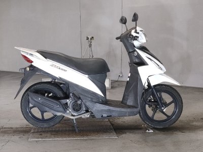 Suzuki ADDRESS V110