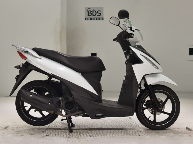 Suzuki ADDRESS V110