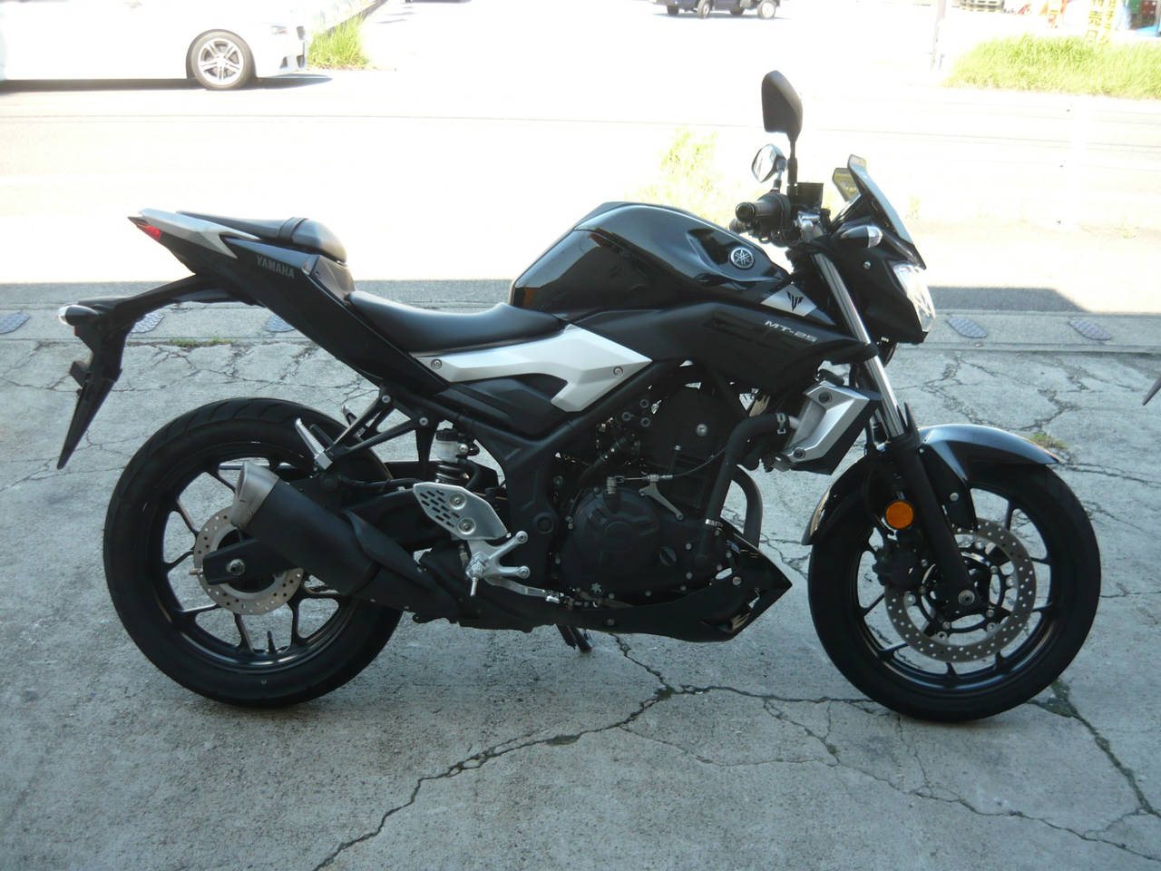Yamaha MT-25 2016