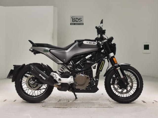 Husqvarna SVARTPILEN 401 2021