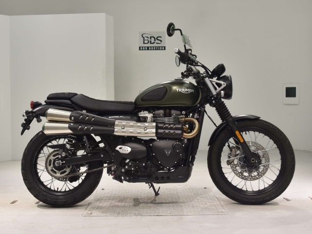 Triumph STREET SCRAMBLER 2022
