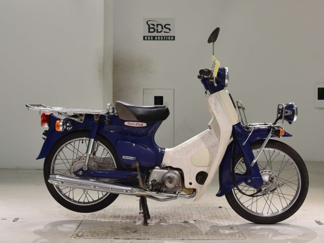 Honda C50 2005