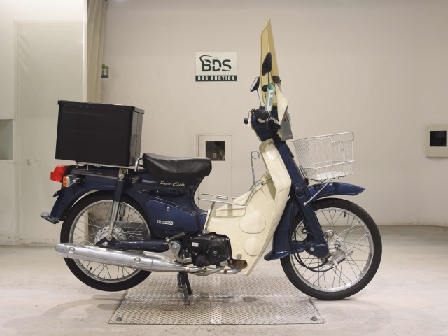 Honda C50 2008