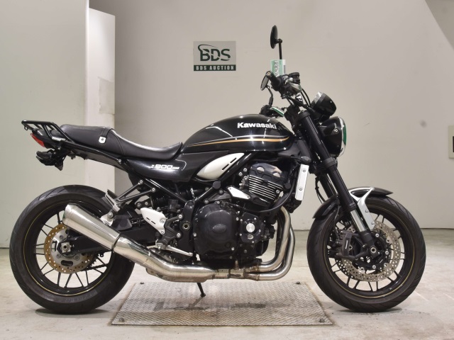 Kawasaki Z900RS 2018