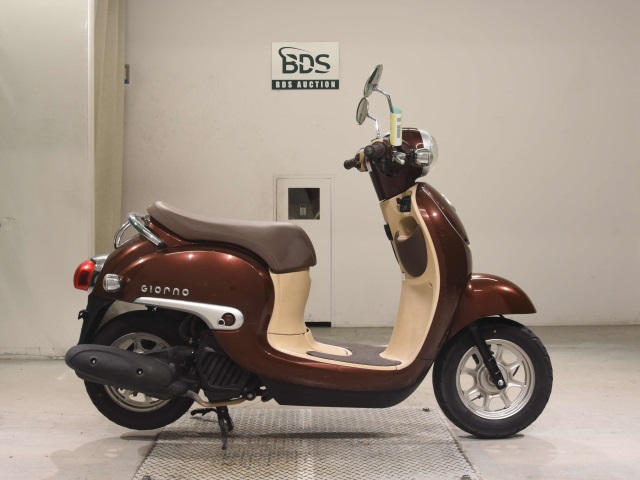 Honda GIORNO 2016