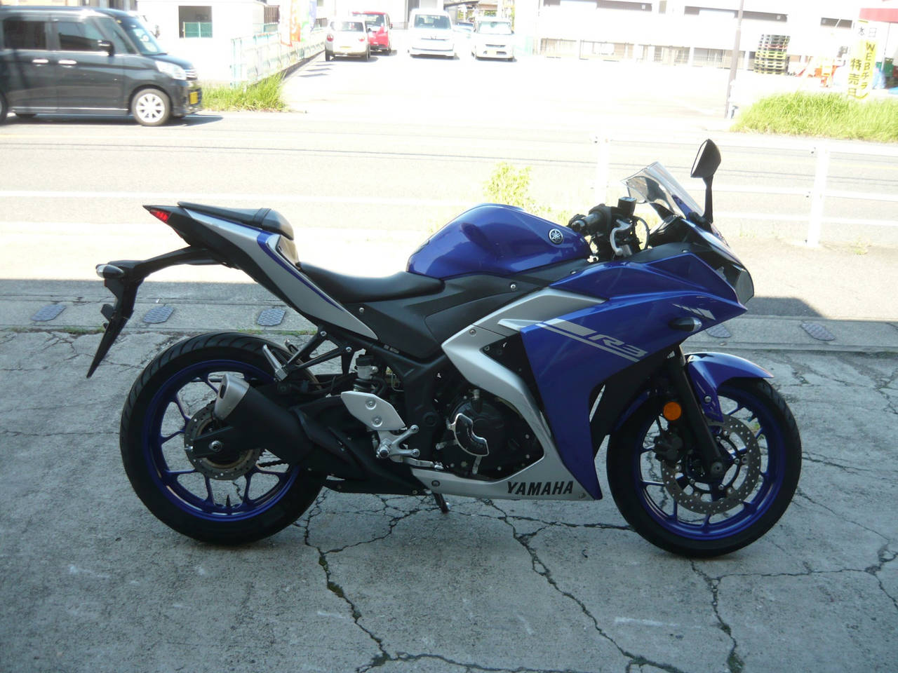 Yamaha YZF-R3 2017