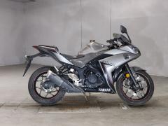 Yamaha YZF-R25 2016
