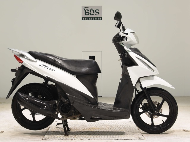 Suzuki ADDRESS V110