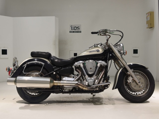 Yamaha ROADSTAR XV1600 2001