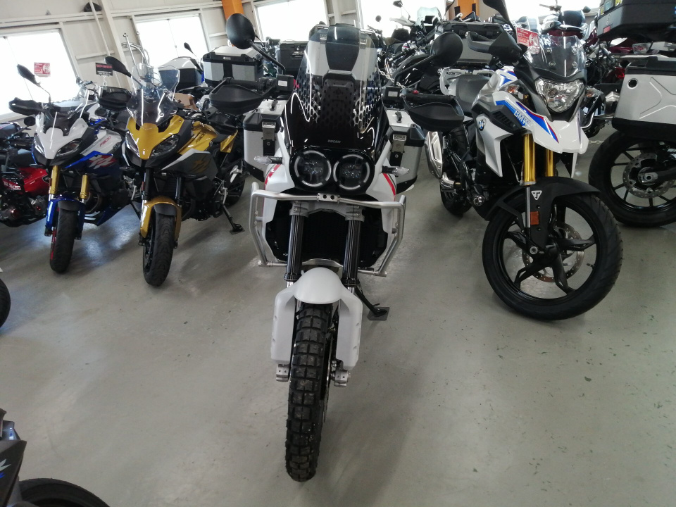 Ducati DESERT X 2023