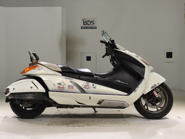 Suzuki GEMMA250