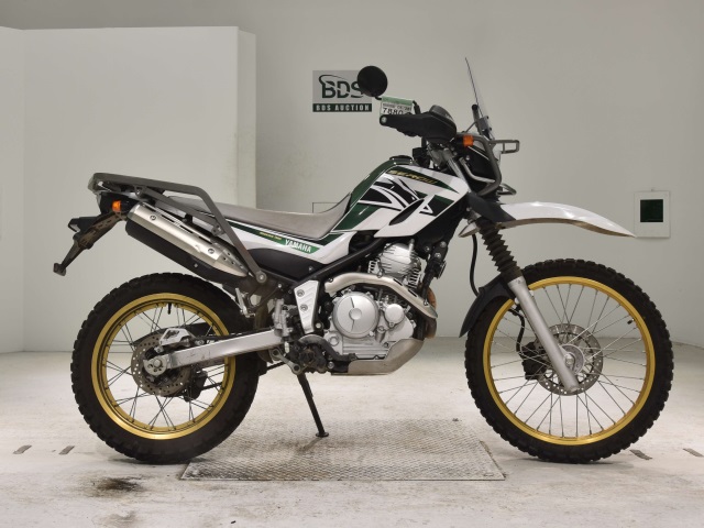Yamaha SEROW XT250 2018