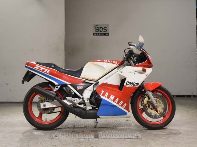 Yamaha TZR250