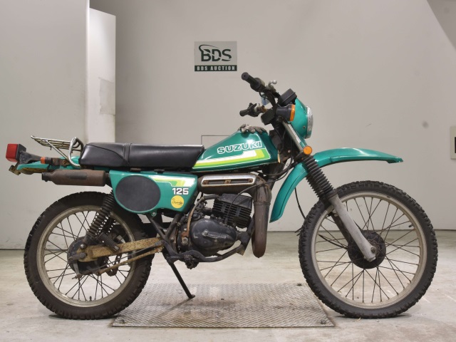 Suzuki TS125
