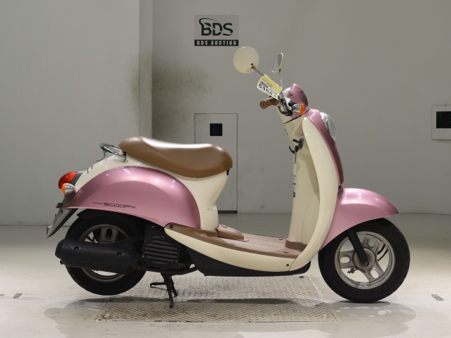 Honda SCOOPY50 2004