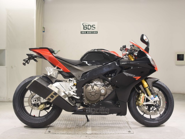 Aprilia RS V4 FACTORY 2010
