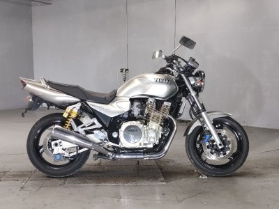 Yamaha XJR1300 2001