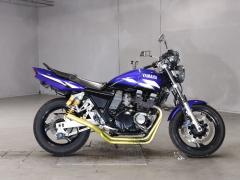 Yamaha XJR400 2002
