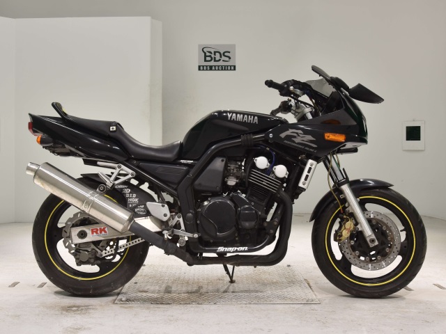 Yamaha FZ400 1997
