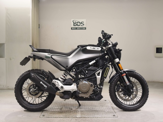 Husqvarna SVARTPILEN 401 2021
