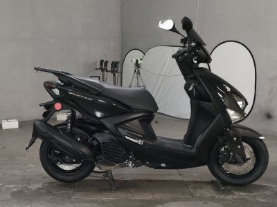 Yamaha CYGNUS GRIFFUS 2022