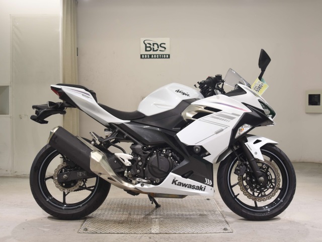 Bimota NINJA400 2023