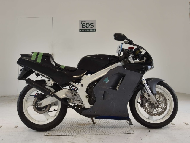 Suzuki RG125F GAMMA