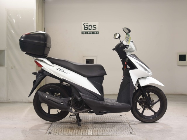 Suzuki ADDRESS V110