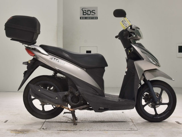 Suzuki ADDRESS V110
