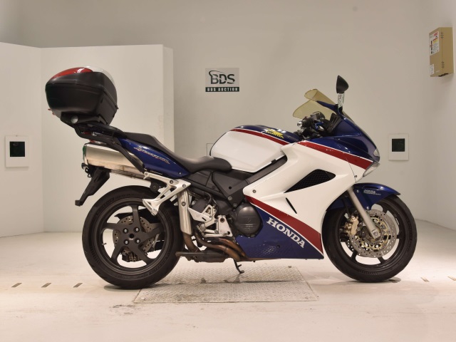 Honda VFR800A 2007