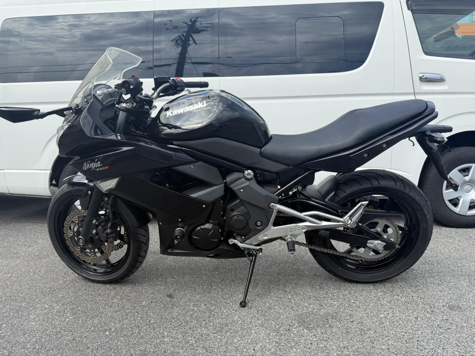 Kawasaki NINJA400R 2011