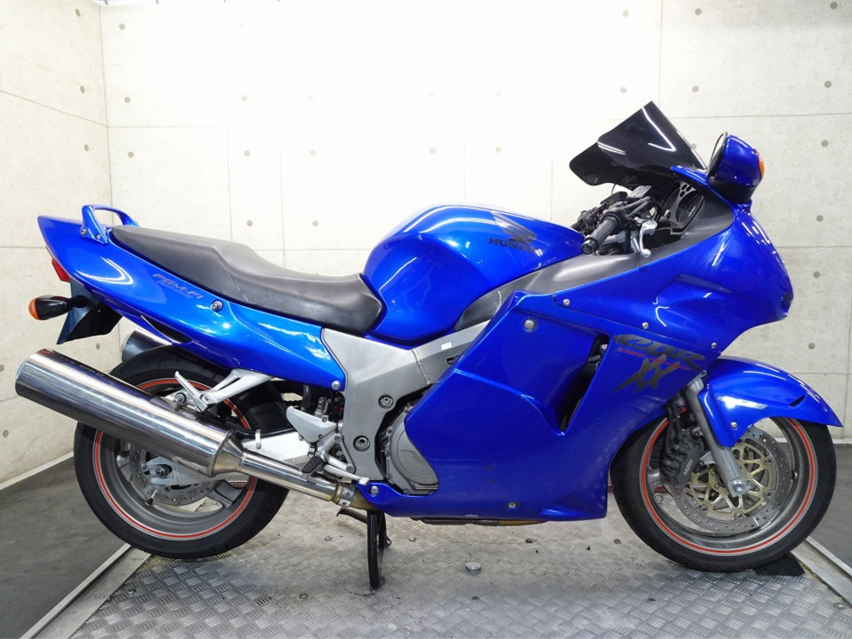 Honda CBR1100XX BLACKBIRD 2000