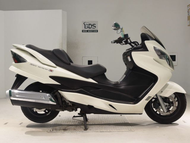 Suzuki SKYWAVE 250S