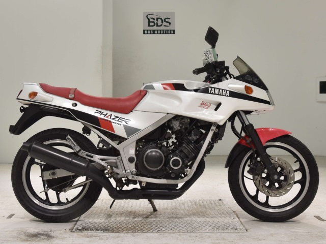 Yamaha FZ250 FAZER