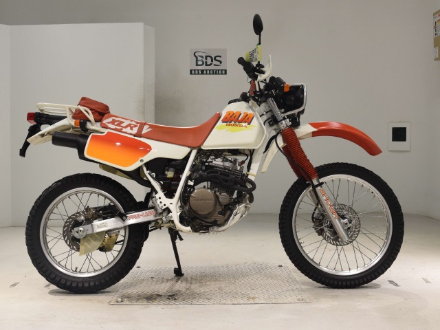 Honda XLR250R BAJA 1990