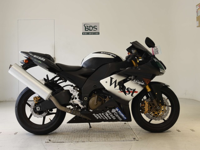 Kawasaki NINJA ZX-10R 2004