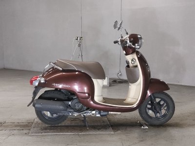 Honda GIORNO 2011