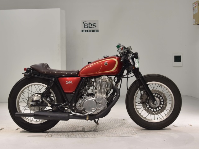 Yamaha SR400 2010