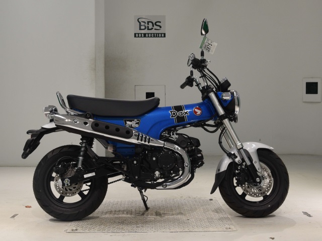 Honda DAX125 2022
