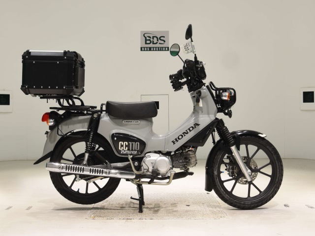 Honda CC110 CROSSCUB 2022