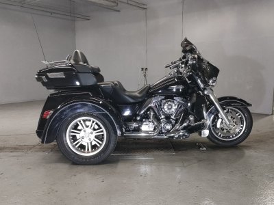HD ELECTRA GLIDE FLHTCU1690 TRIKE 2016