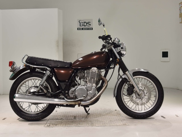 Yamaha SR400 2005