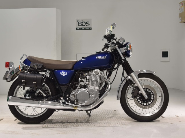 Yamaha SR400 2022