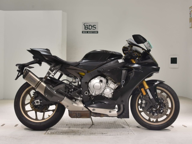 Yamaha YZF-R1 2016