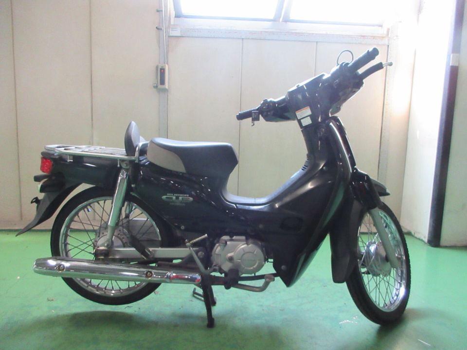 Honda CC110 CROSSCUB 2012