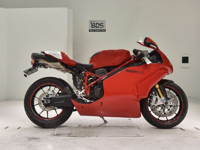 Ducati 749R 2005