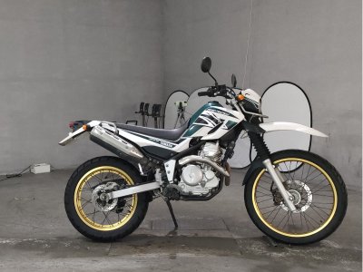 Yamaha SEROW XT250 2017