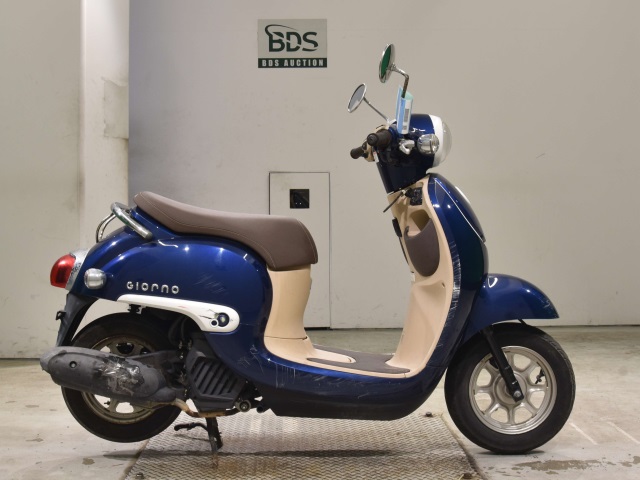 Honda GIORNO 2016