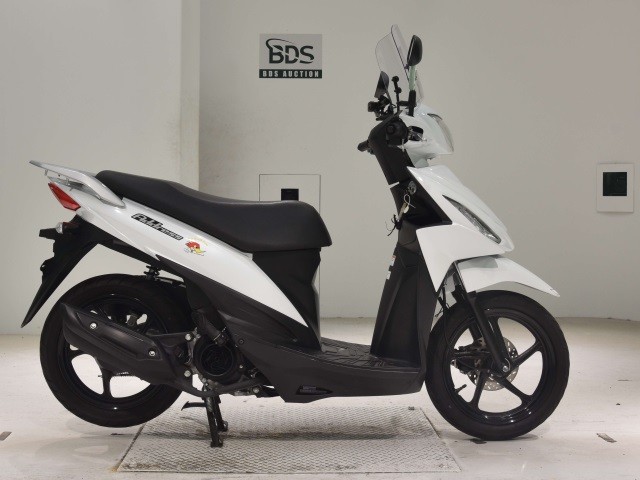Suzuki ADDRESS V110